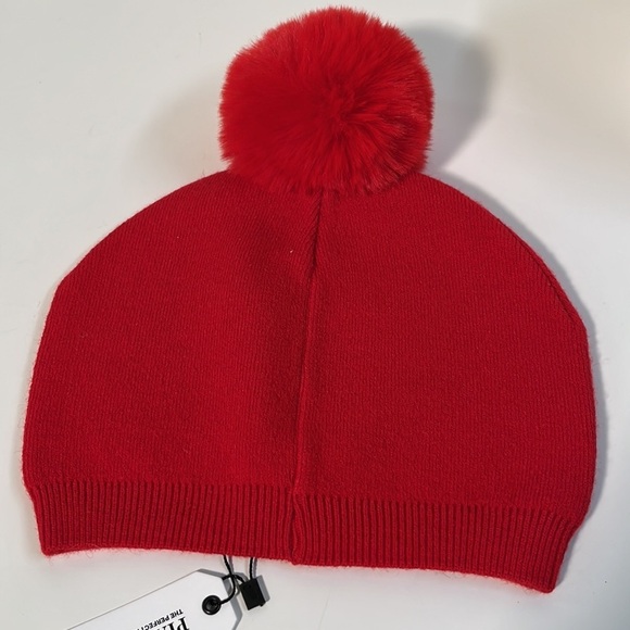 PIA ROSSINI NWT Silver Stud Faux Fur Red Pompom Ribbed Knit Fall/Winter Beanie - Picture 2 of 8